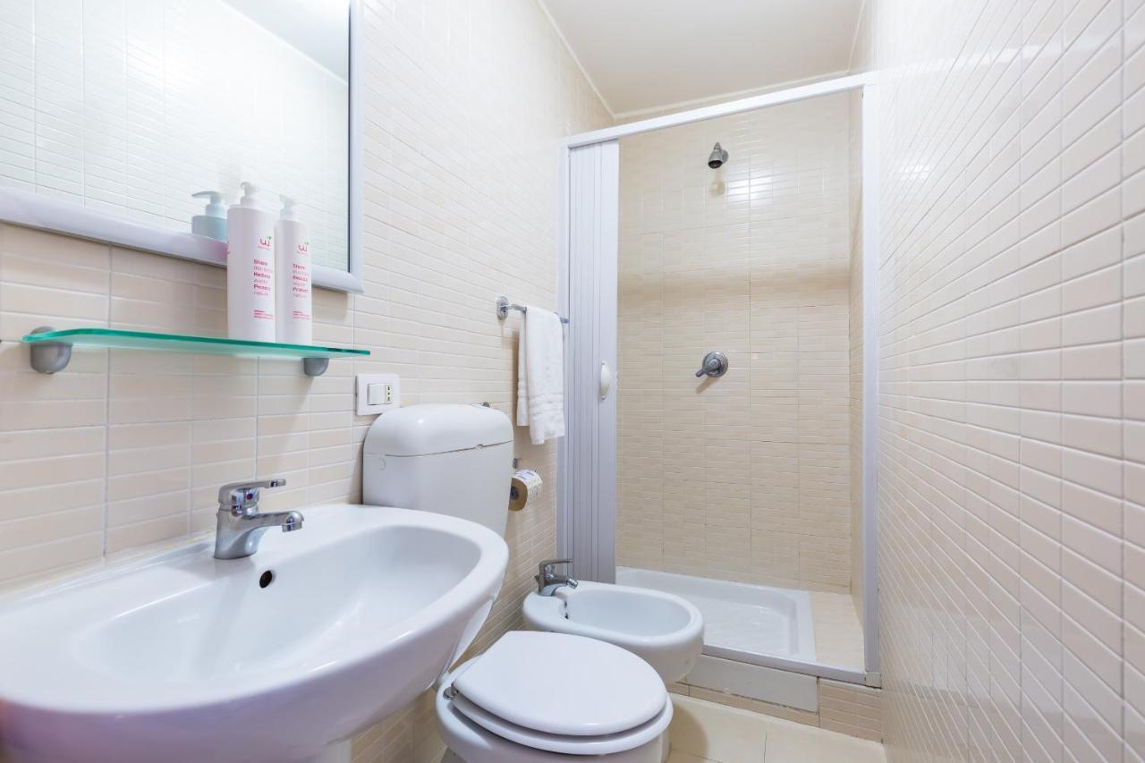 Central Station Family Apartment By Wonderful Italy Napoli Esterno foto