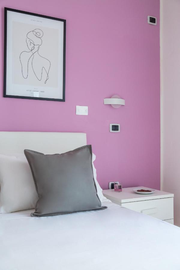 Central Station Family Apartment By Wonderful Italy Napoli Esterno foto