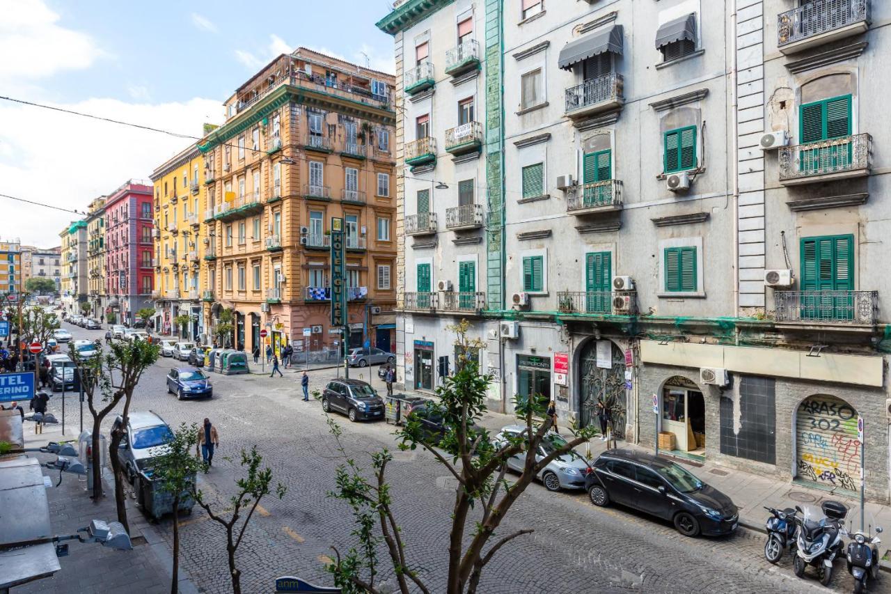 Central Station Family Apartment By Wonderful Italy Napoli Esterno foto